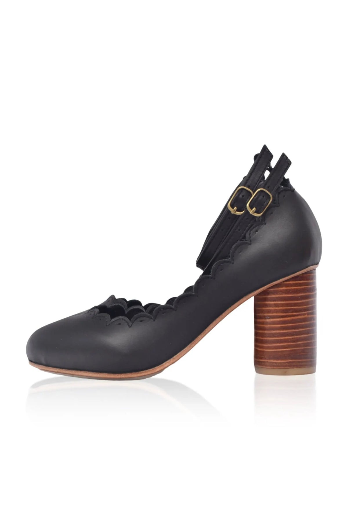 Hermosa Round Heel Leather Pumps by ELF