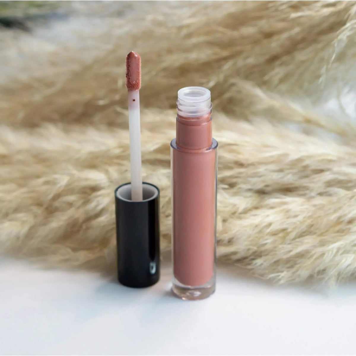 Lip Gloss - Rouge - Rouge Lip Gloss by Maiden-Art