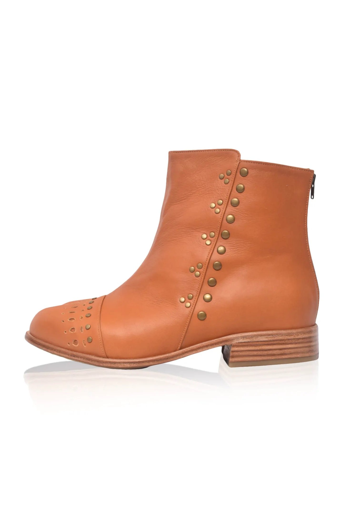 Lunaire Chelsea Leather Boots by ELF