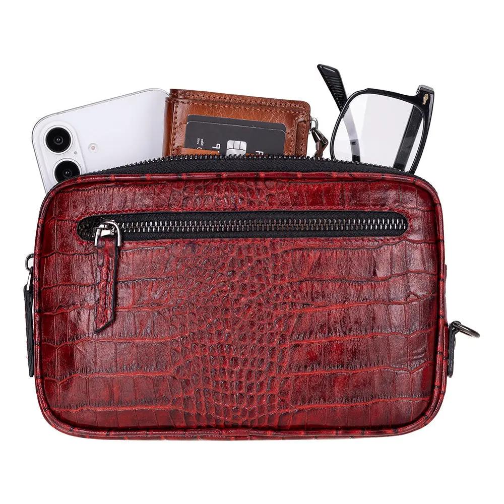 Noma Leather Clutch Bag by TORONATA