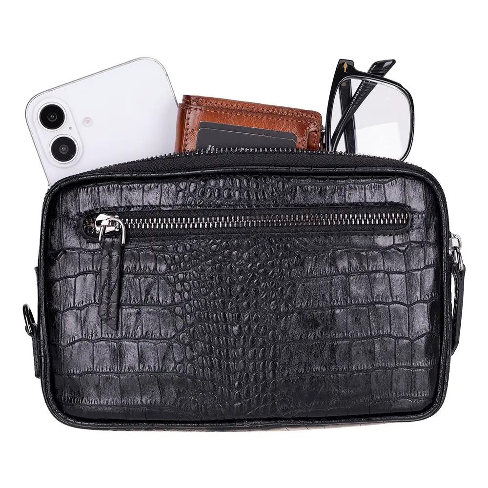 Noma Leather Clutch Bag by TORONATA