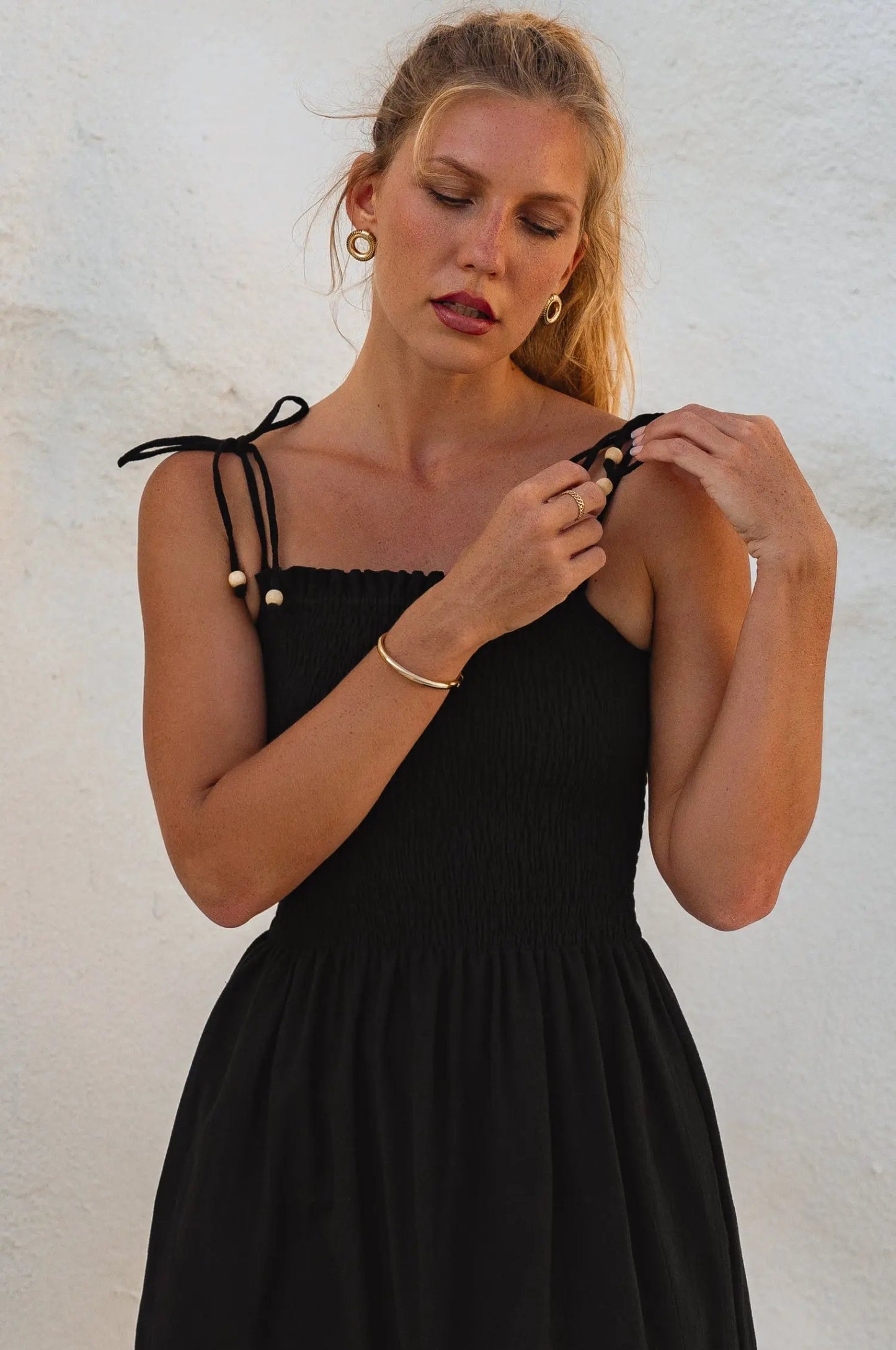 Paradiso Strappy Linen Midi Dress by ELF