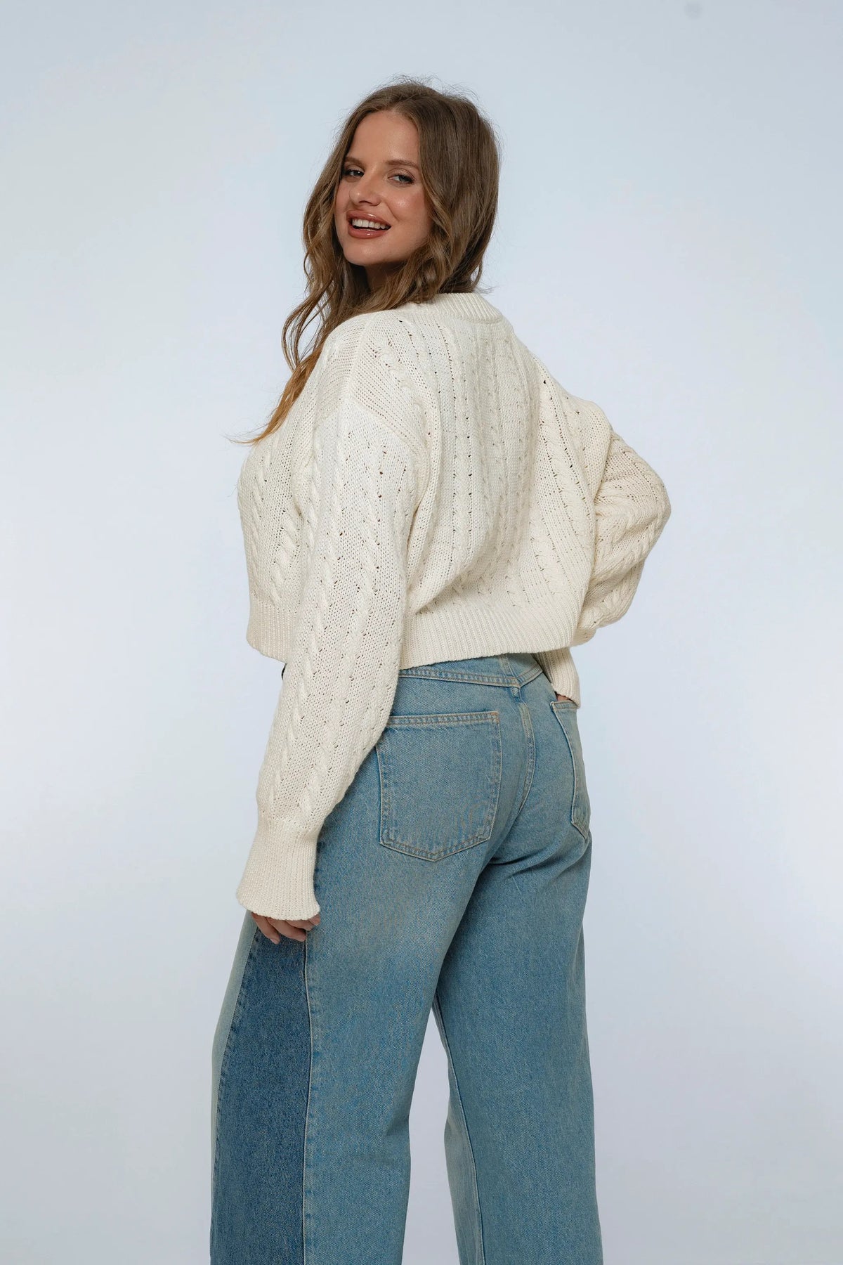 Parisse Cropped Knitted Cardigan by ELF