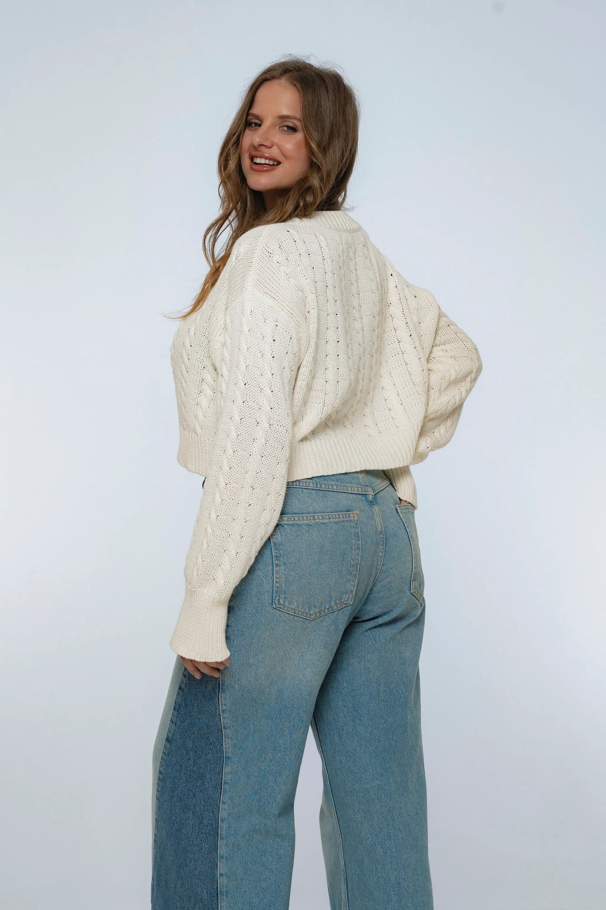 Parisse Cropped Knitted Cardigan by ELF