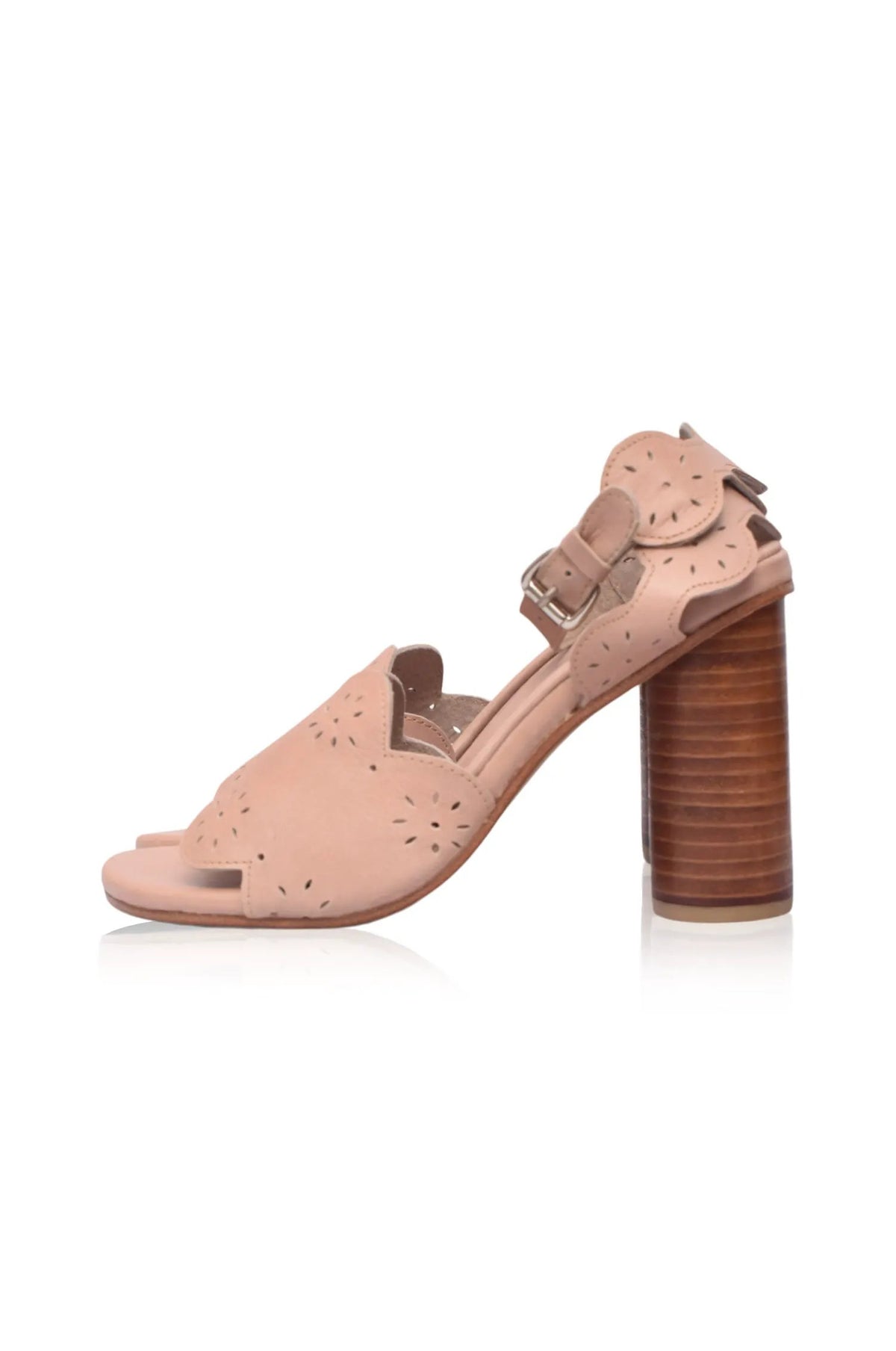 Sakura Block Heel Leather Sandals (Sz. 7) by ELF