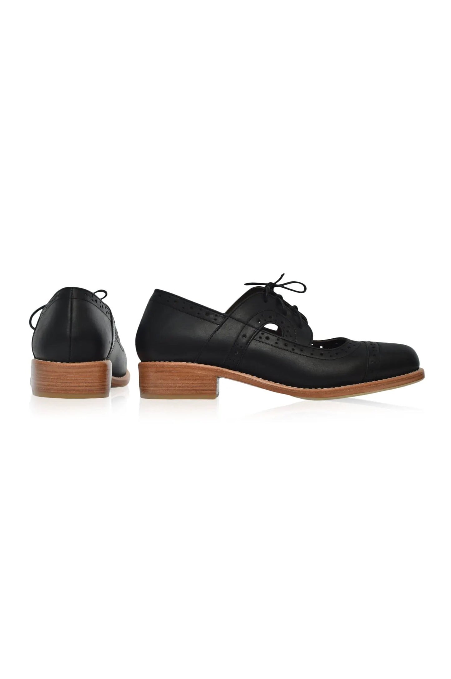 Scandinavia Leather Oxfords (Sz. 4 & 5) by ELF