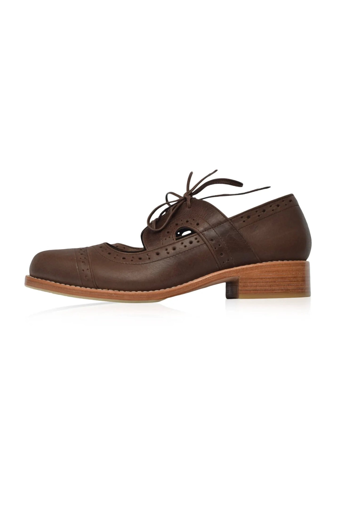 Scandinavia Leather Oxfords (Sz. 4 & 5) by ELF