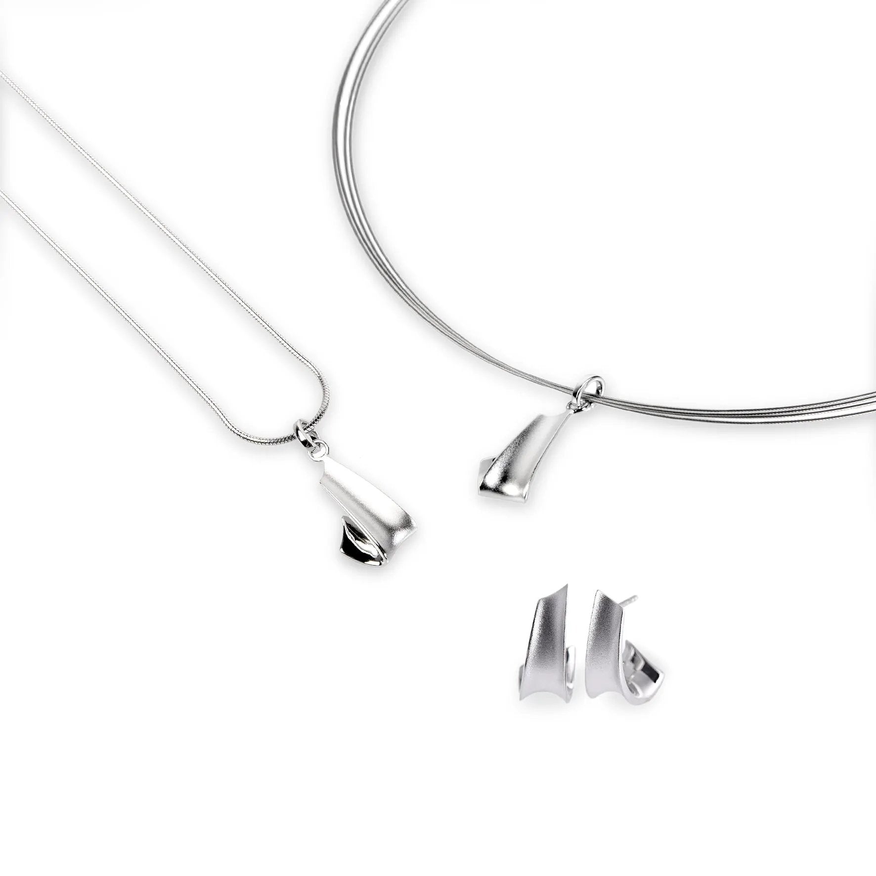 Gala Design Showman Earrings Sterling Silver 925 1.5cm For Fashionable Women by Jwls4u