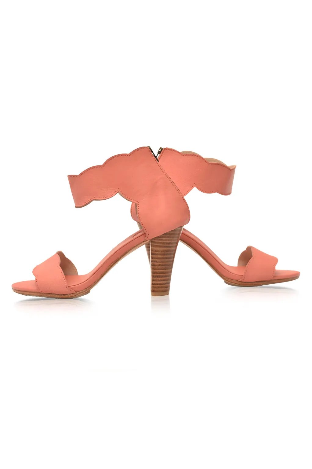 Spanish Mystery Leather Heels (Sz. 9) by ELF