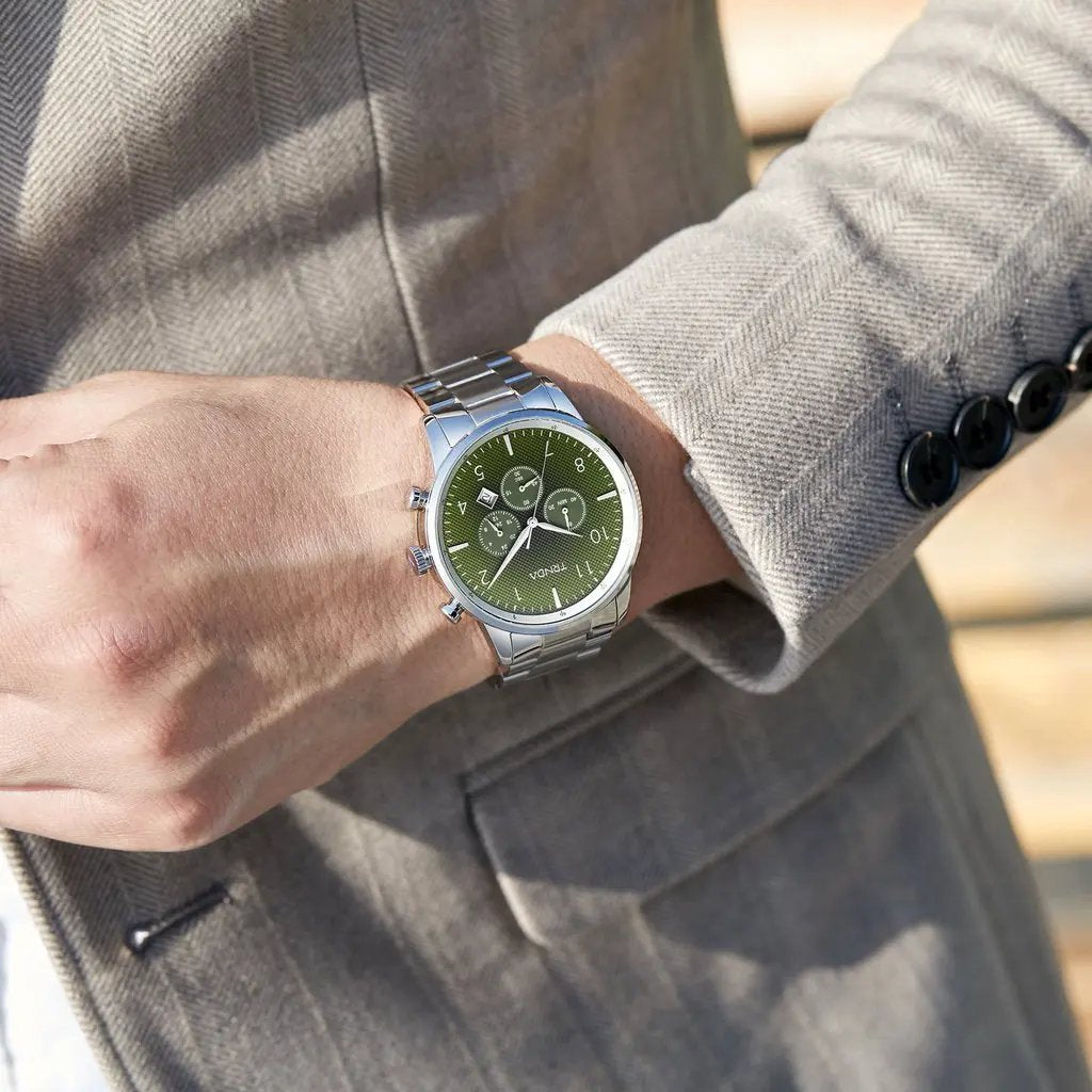Trnda Men's Stainless Steel Watch, Gradient Green Dial | Trn43mm by TRNDA