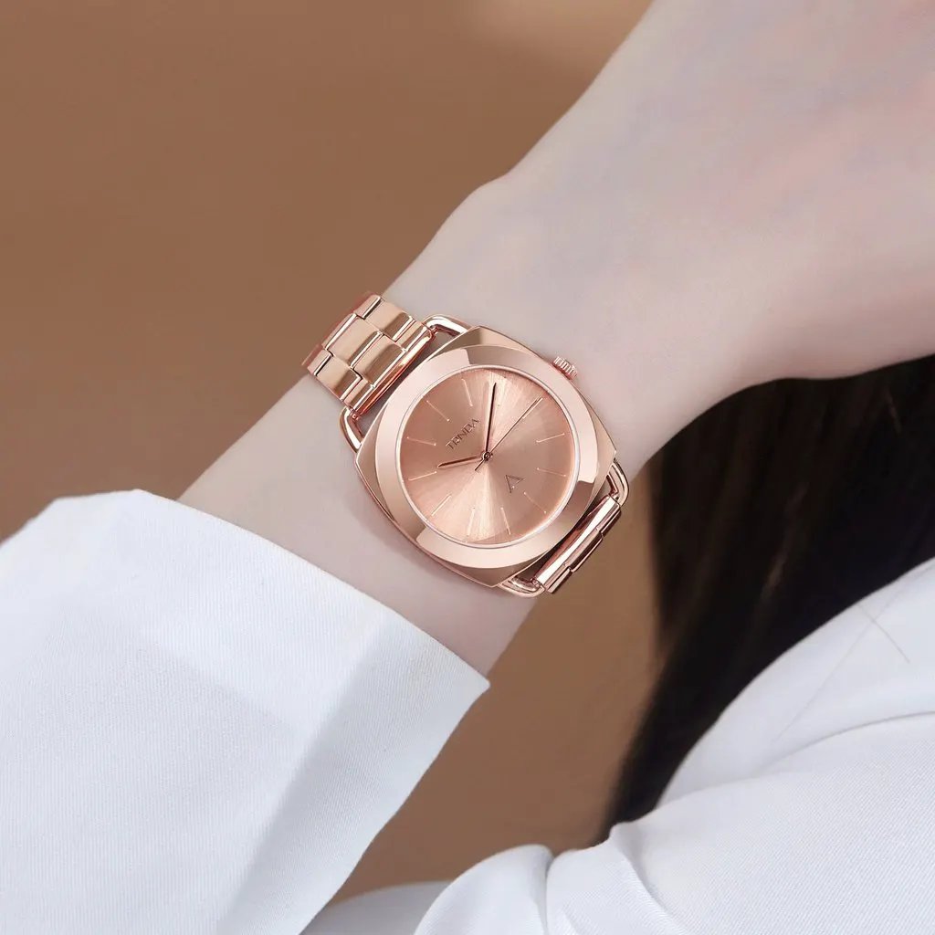 Trnda Women's Rose Gold Stainless Steel Watch, Round Dial | Trnda-001 by TRNDA