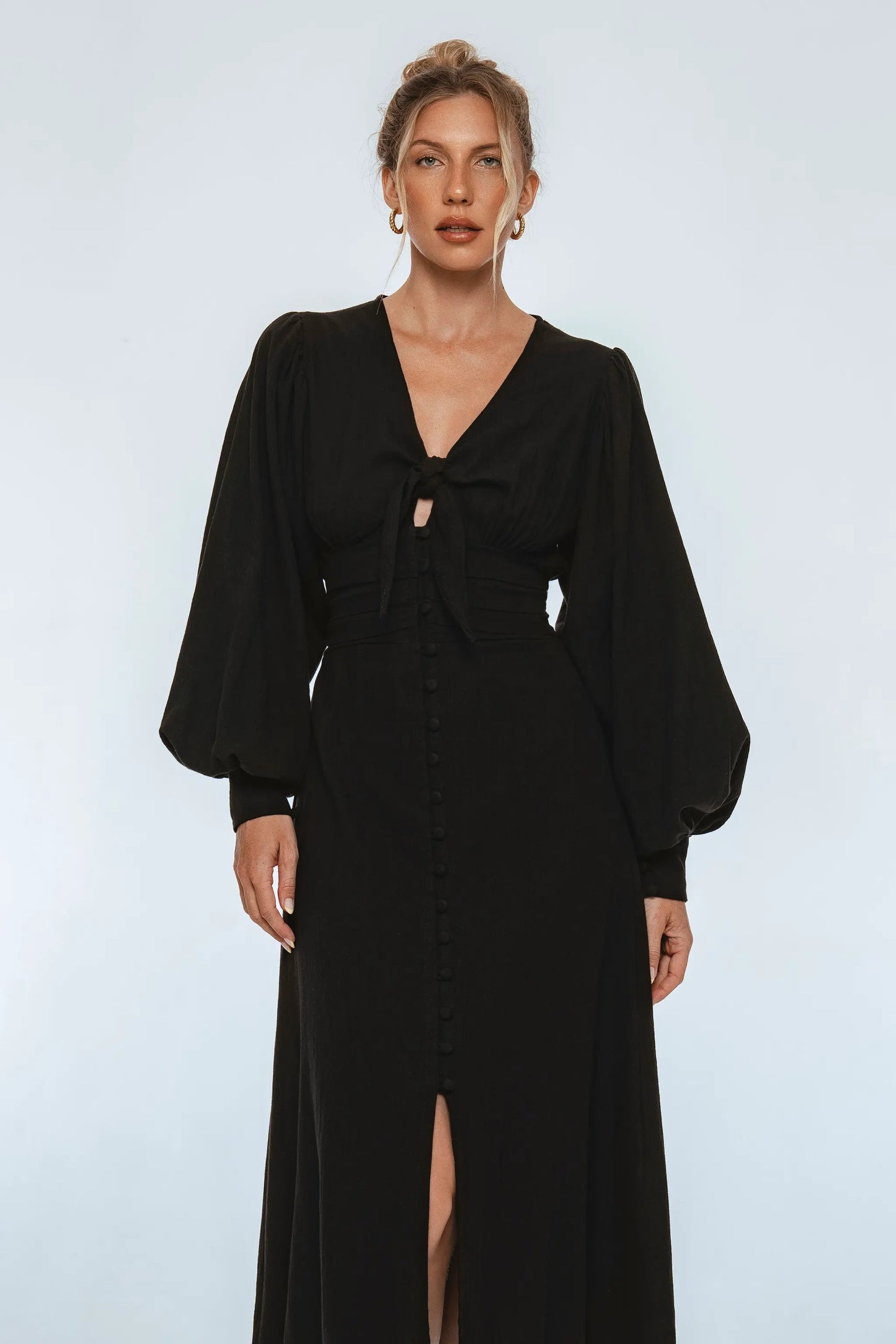 Velvet Sky Long Sleeve Linen Midi Dress by ELF