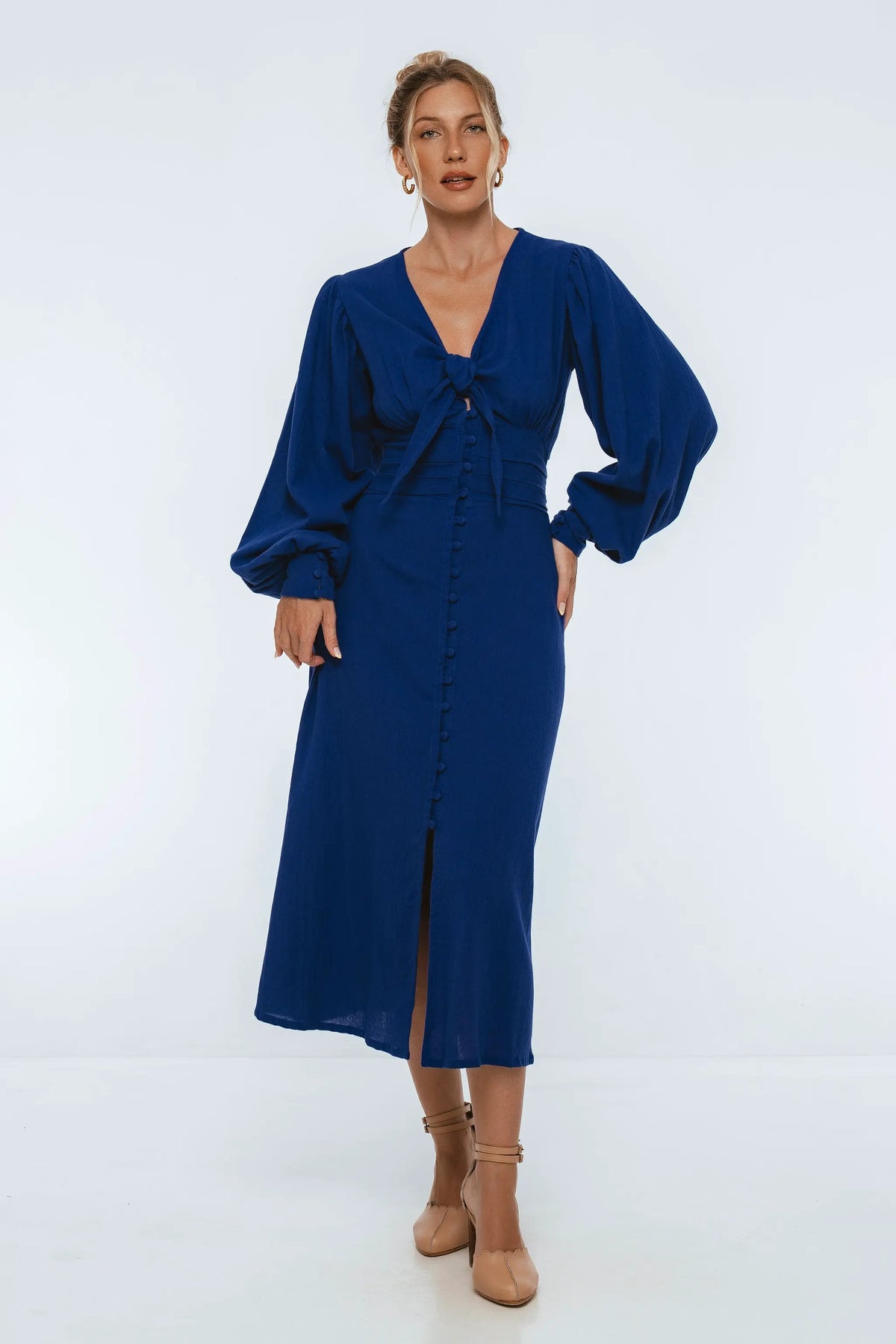 Velvet Sky Long Sleeve Linen Midi Dress by ELF