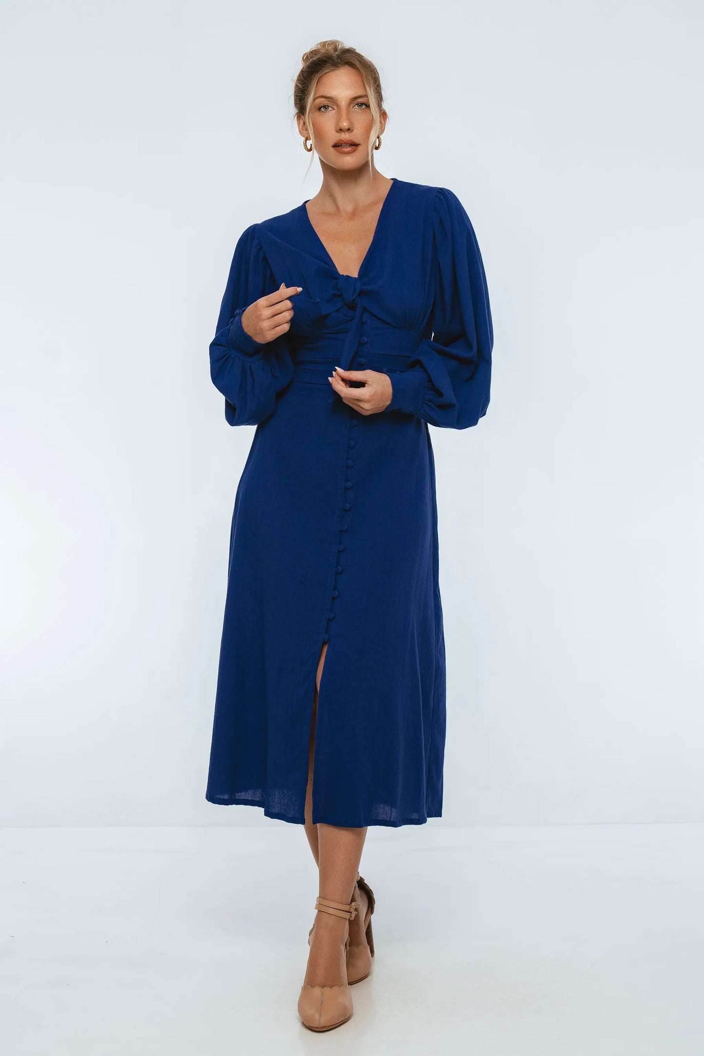 Velvet Sky Long Sleeve Linen Midi Dress by ELF