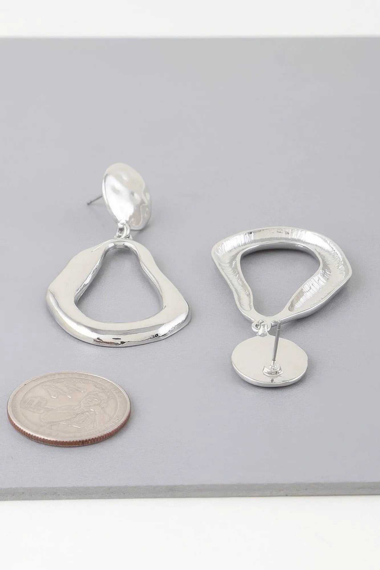 WOMEN'S EARRINGS Trending Prêt-à-Porter New Collection TRIBECA BYMANYC ® New York by BYMANYC New York