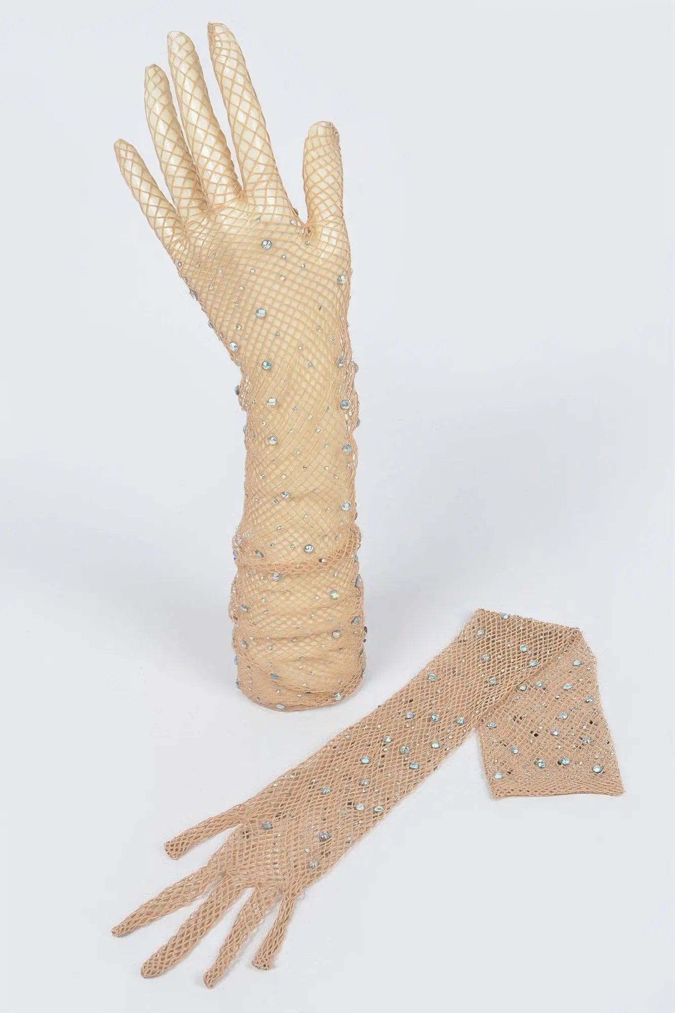 WOMEN'S GLOVES Eco-Friendly Prêt-à-Porter New Collection CHARLOTTE BYMANYC ® New York by BYMANYC New York