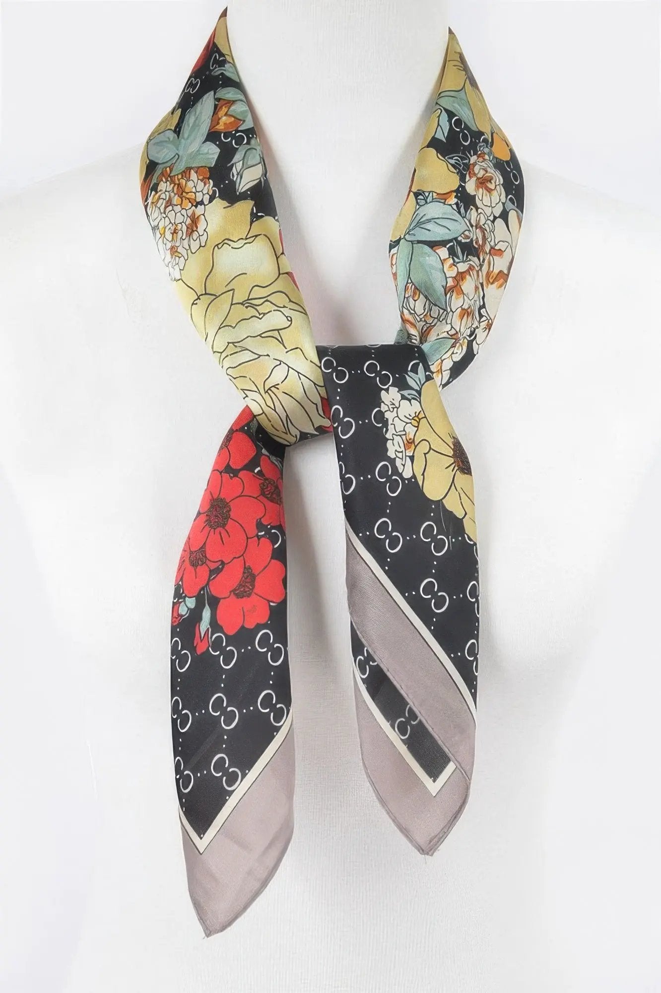 WOMEN'S SCARVES Eco-Friendly Prêt-à-Porter New Collection SOHO BYMANYC ® New York by BYMANYC New York