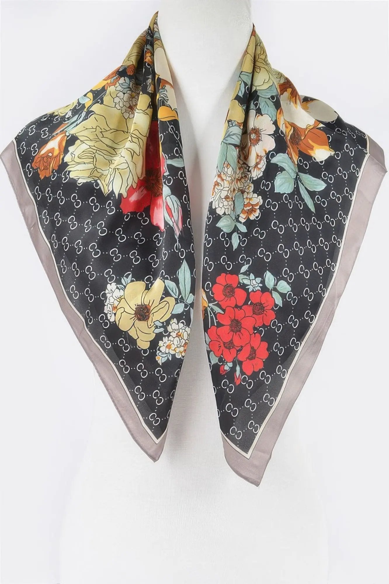 WOMEN'S SCARVES Eco-Friendly Prêt-à-Porter New Collection SOHO BYMANYC ® New York by BYMANYC New York