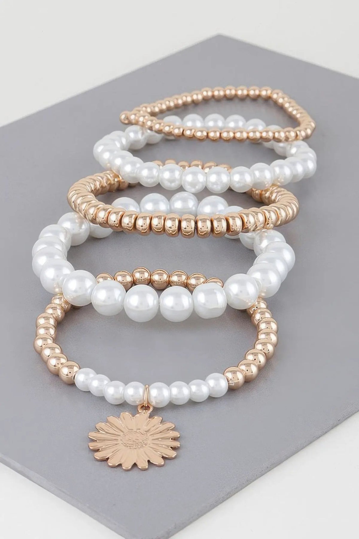 WOMEN'S BRACELETS Trending Prêt-à-Porter New Collection PORTLAND BYMANYC ® New York by BYMANYC New York