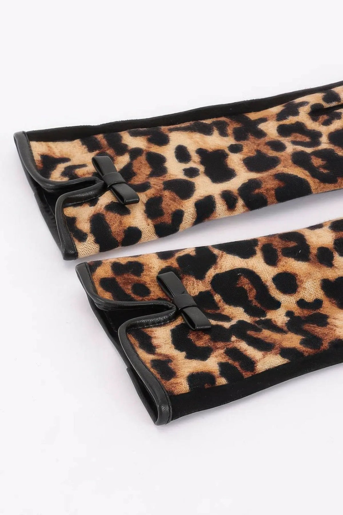 WOMEN'S GLOVES Eco-Friendly Prêt-à-Porter New Collection ATLANTA BYMANYC ® New York by BYMANYC New York