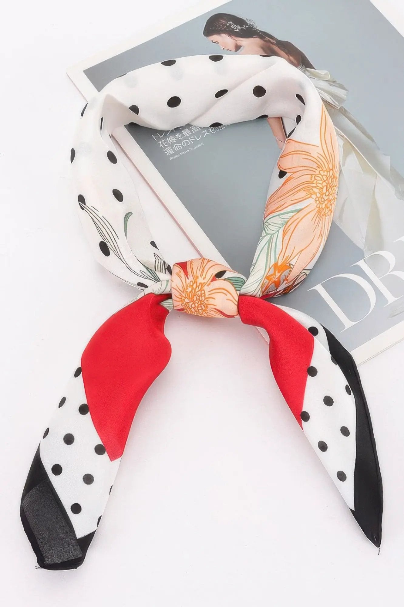 WOMEN'S SCARVES Eco-Friendly Prêt-à-Porter New Collection NOHO BYMANYC ® New York by BYMANYC New York