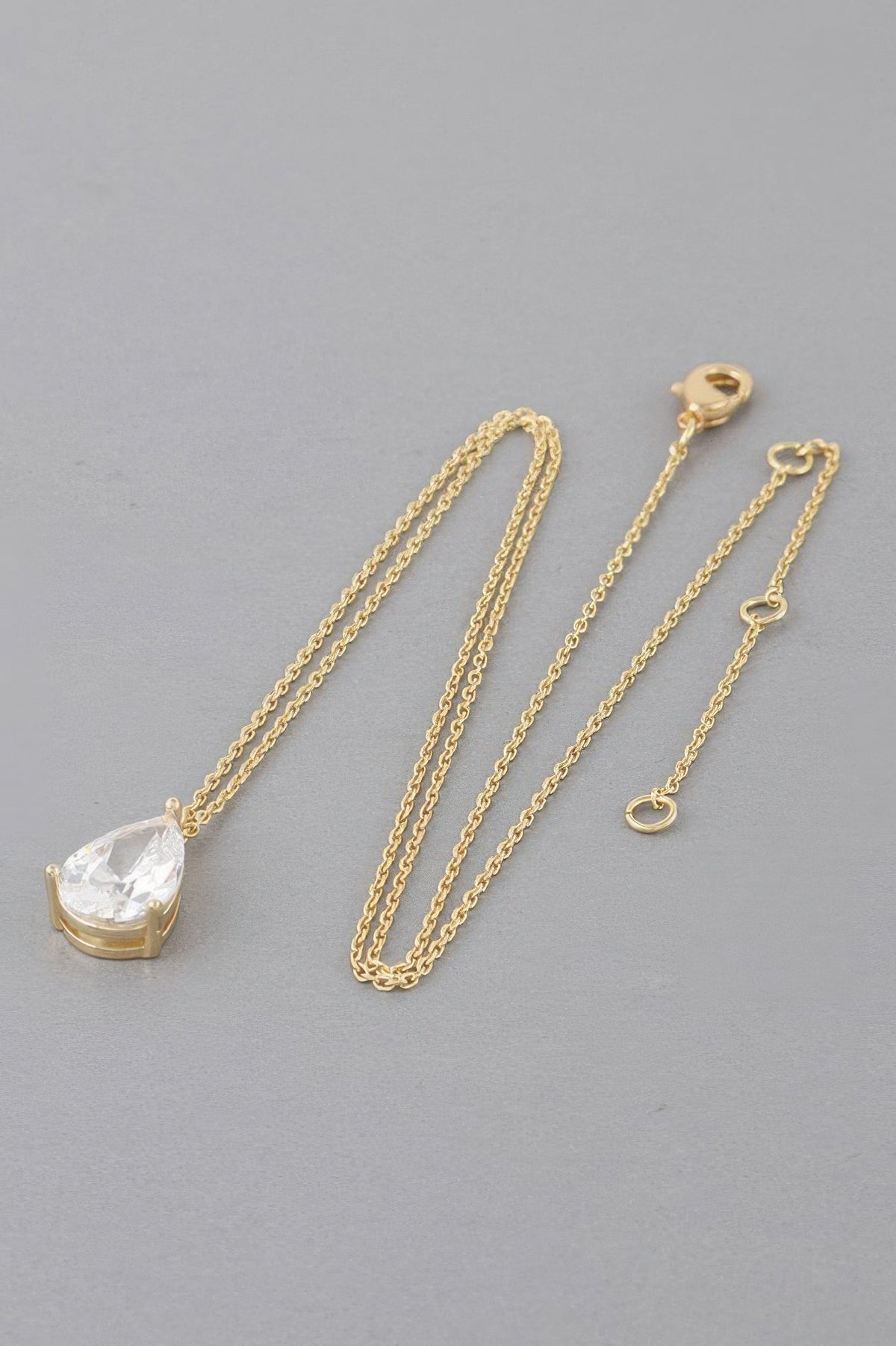 WOMEN'S NECKLACE Elegant Prêt-à-Porter New Collection SOHO BYMANYC ® New York-0