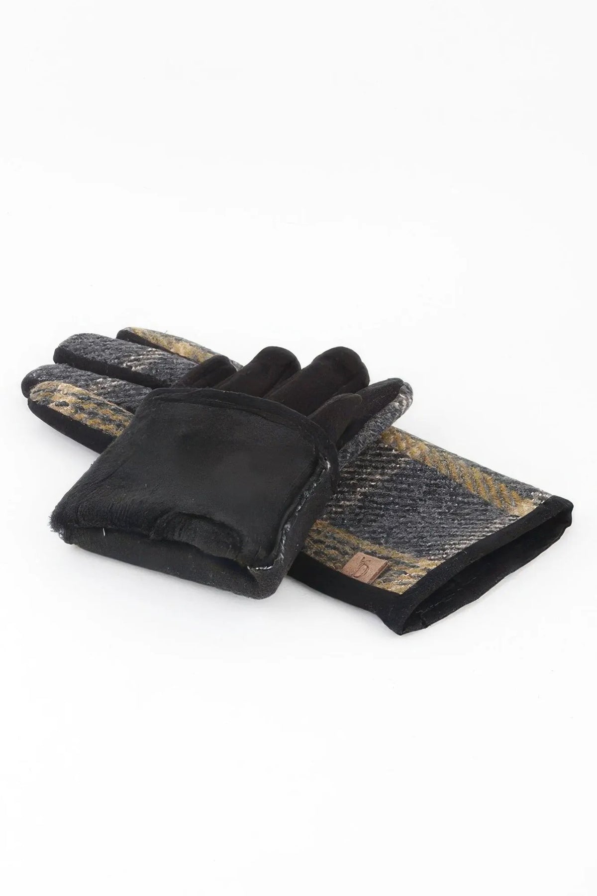 WOMEN'S GLOVES Eco-Friendly Prêt-à-Porter New Collection TRIBECA BYMANYC ® New York by BYMANYC New York