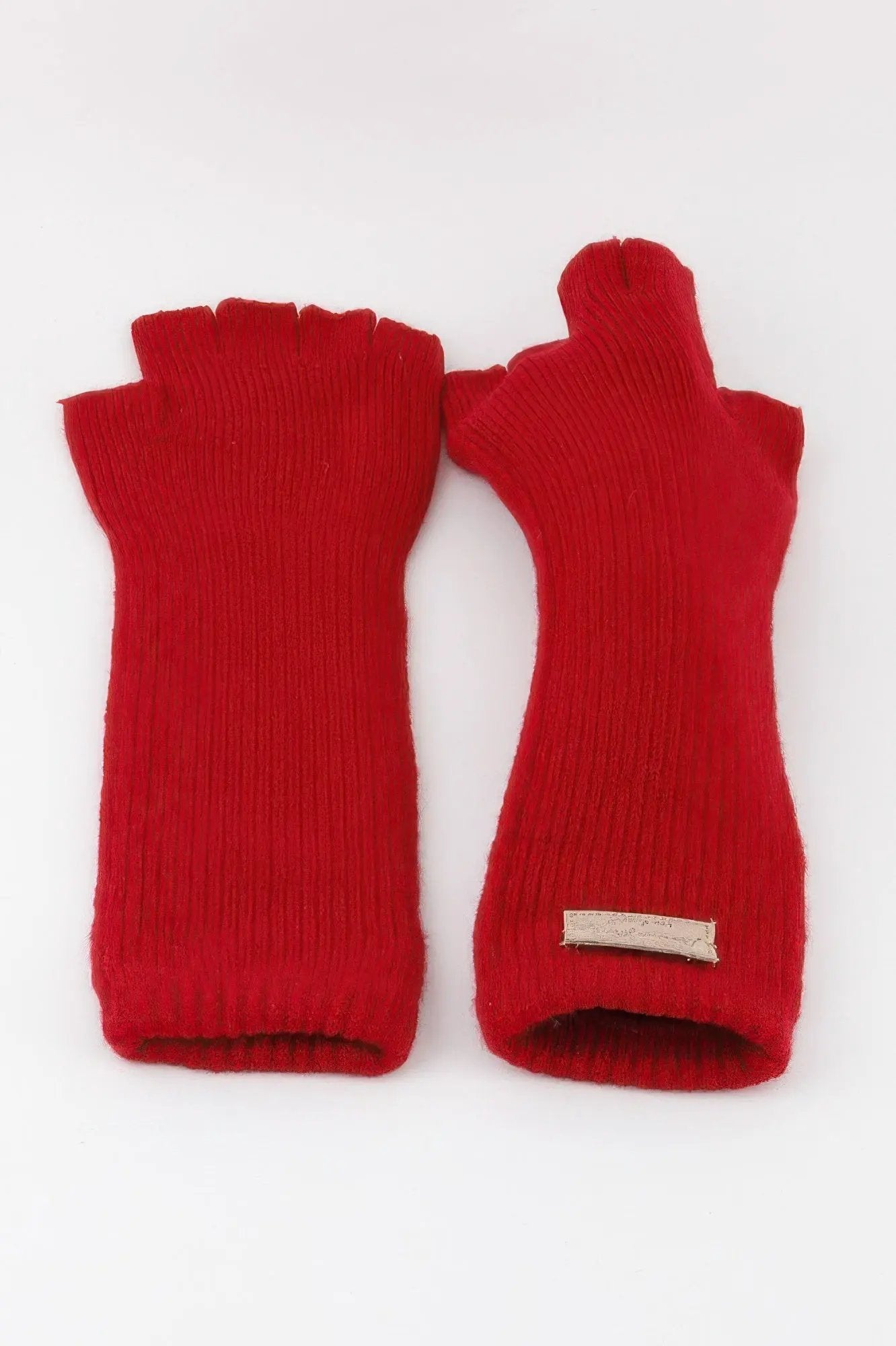 WOMEN'S GLOVES Eco-Friendly Prêt-à-Porter New Collection MADISON AVENUE BYMANYC ® New York by BYMANYC New York