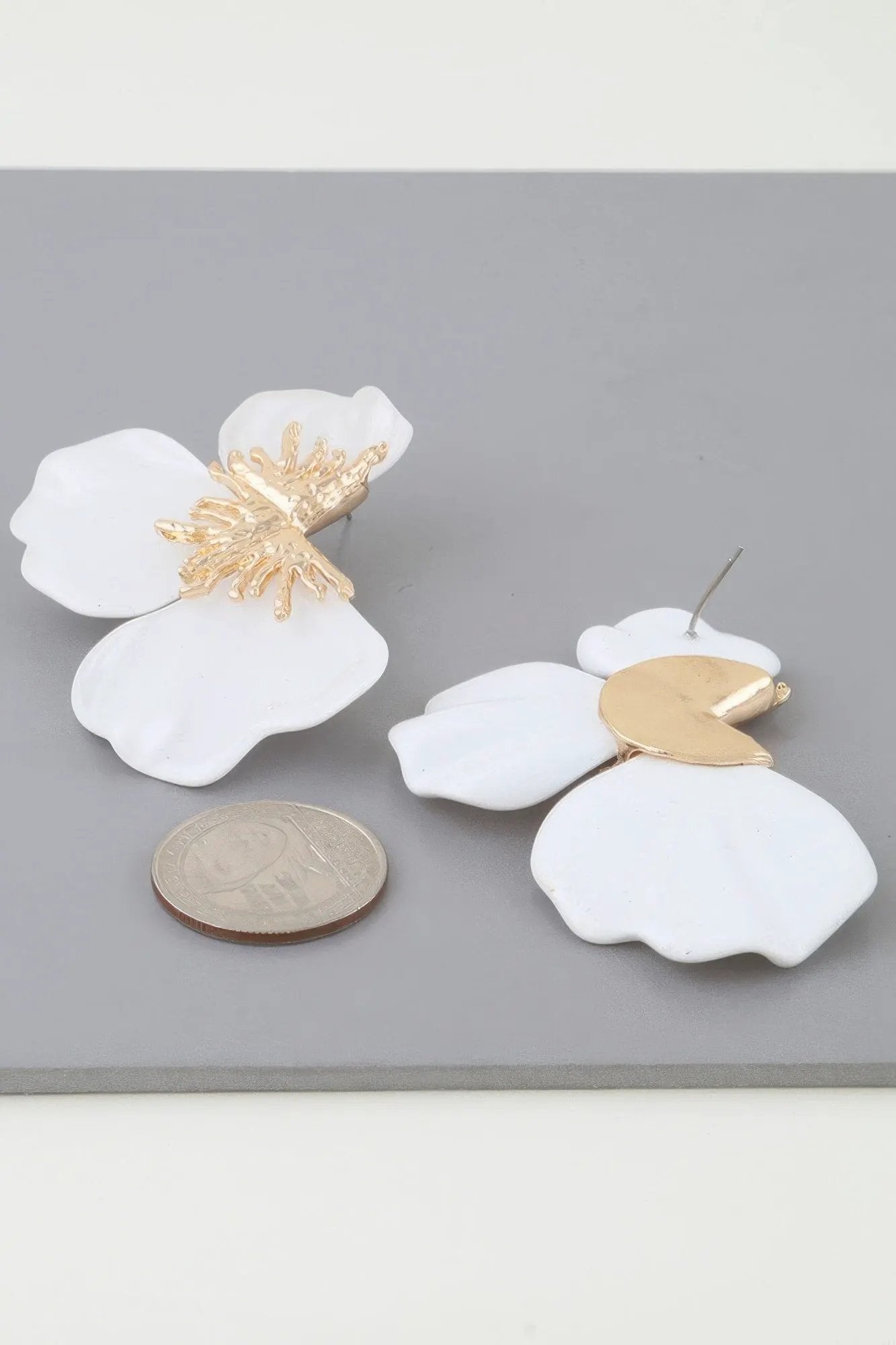 Women's Earrings Studs Floral BYMANYC ® New York HAMPTONS SCALE FLOWER - New Collection by BYMANYC New York