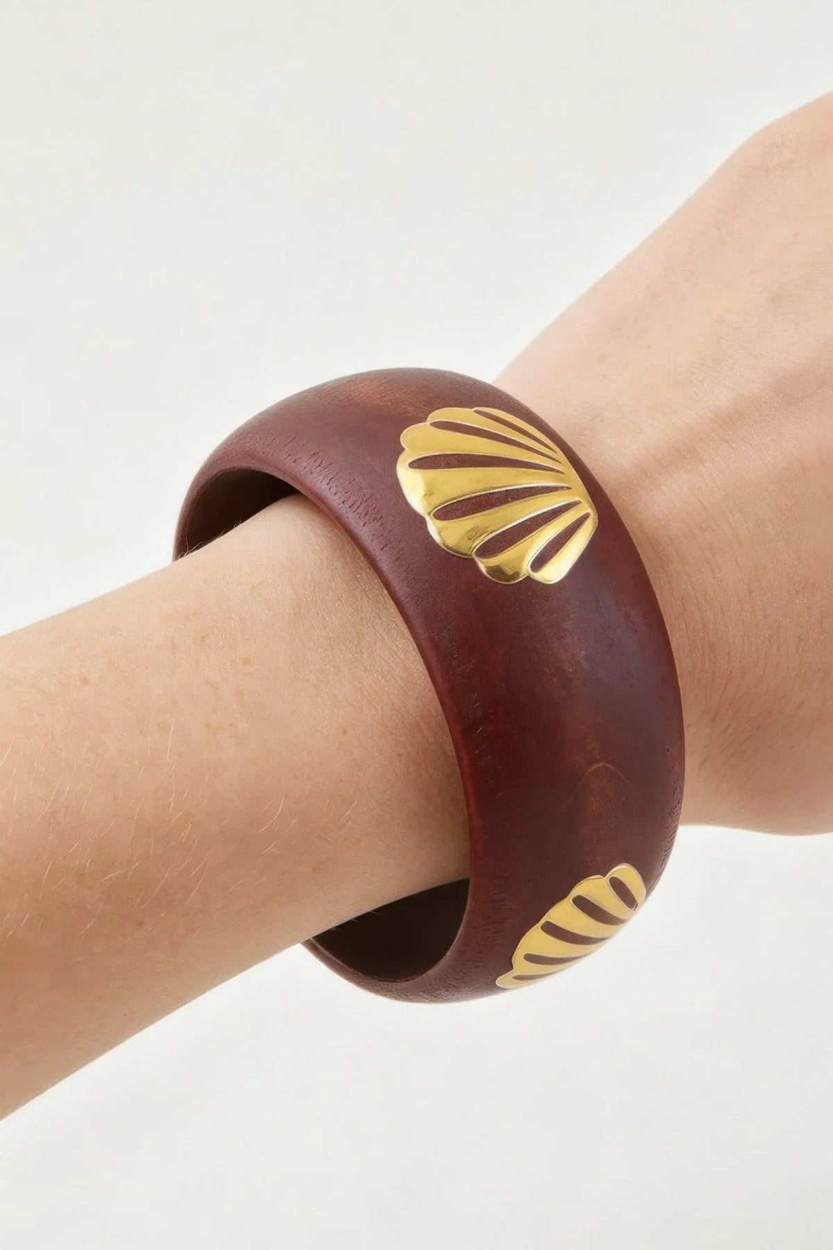 Women's Bracelet Cuff Clam BYMANYC ® New York HAMPTONS GRAIN - New Collection by BYMANYC New York