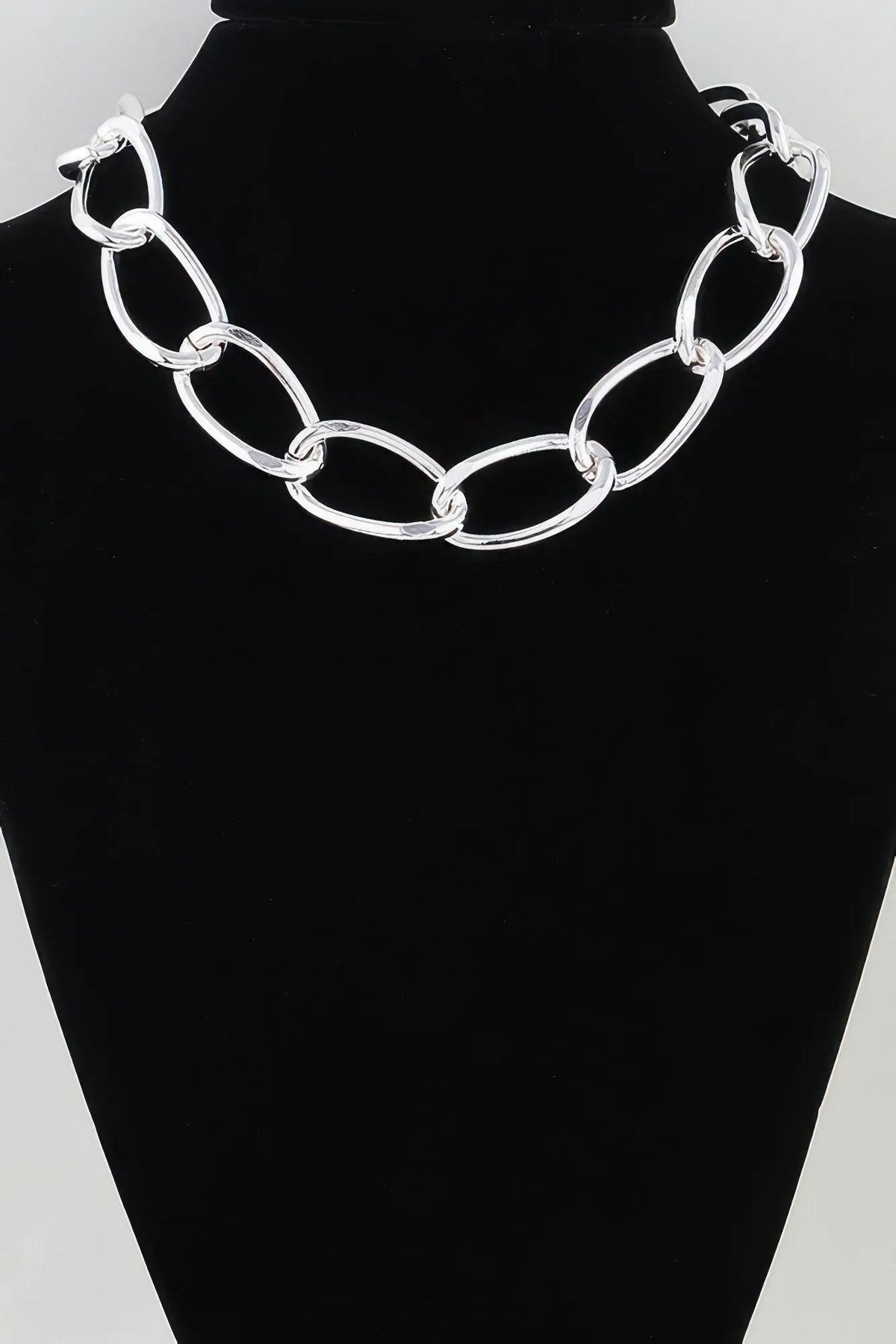 Women's Polished Twist Chain Statement Necklace Prêt-à-Porter BYMANYC ® New York - New Collection by BYMANYC New York