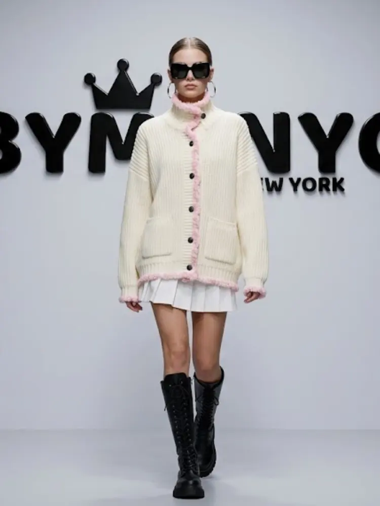WOMEN'S SWEATERS Elegant Ecological Prêt-à-Porter New Collection UPPER EAST SIDE BYMANYC ® New York by BYMANYC ® New York