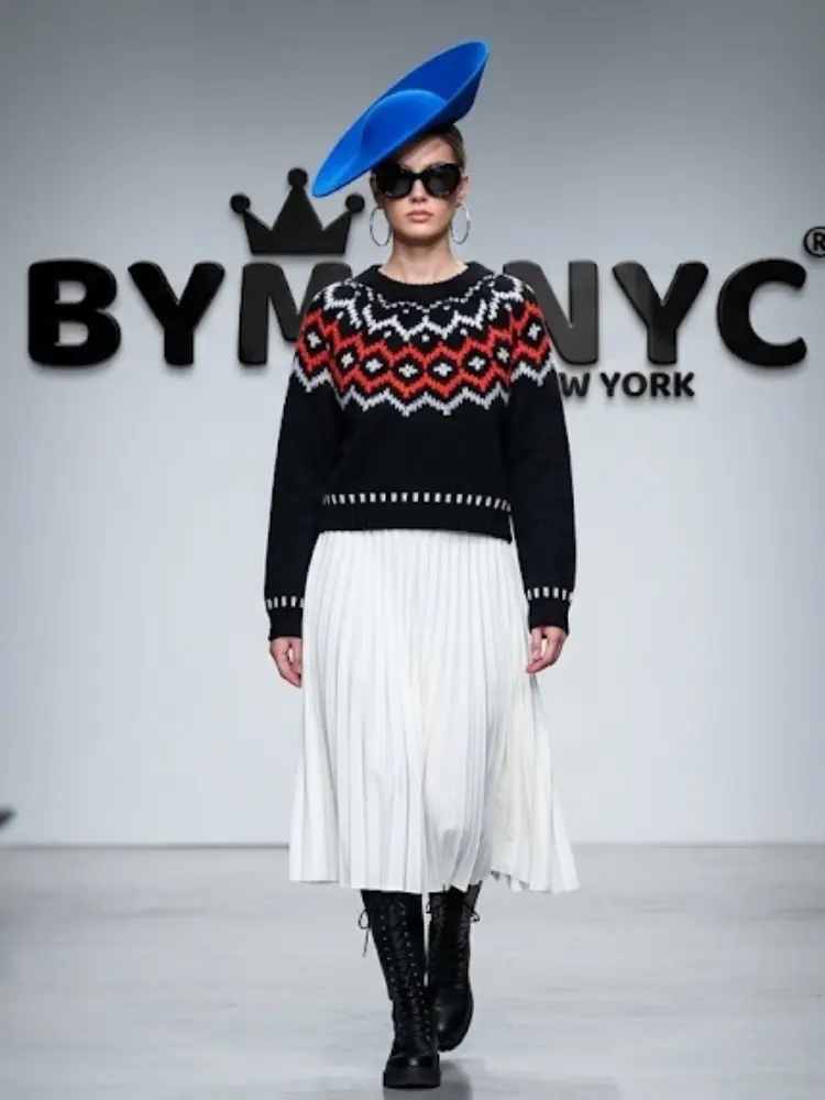 WOMEN'S SWEATERS Elegant Ecological Prêt-à-Porter New Collection CHELSEA BYMANYC ® New York by BYMANYC ® New York