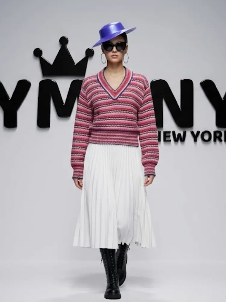 WOMEN'S SWEATERS Elegant Ecological Prêt-à-Porter New Collection FIFTH AVENUE BYMANYC ® New York by BYMANYC ® New York