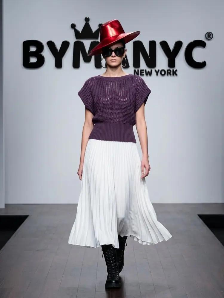 WOMEN'S SWEATERS Elegant Ecological Prêt-à-Porter New Collection SOHO BYMANYC ® New York by BYMANYC ® New York