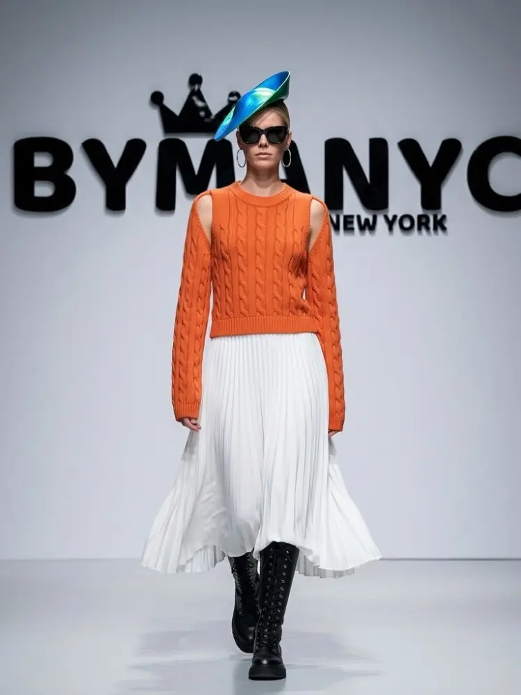 WOMEN'S SWEATERS Ecological Prêt-à-Porter New Collection FLATIRON BYMANYC ® New York by BYMANYC ® New York