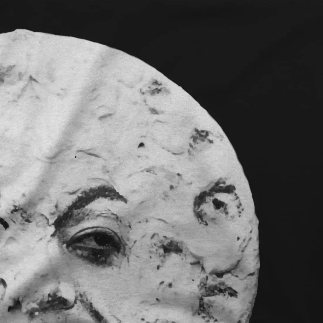 A Trip to the Moon, 1902 movie artwork t-shirt by Art-O-Rama Shop