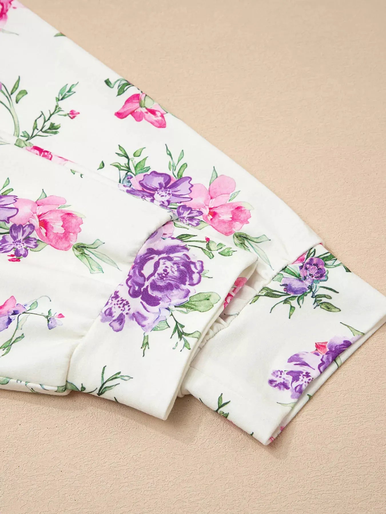 Floral Print Round Neck Top and Drawstring Pants Lounge Set by Partner Label