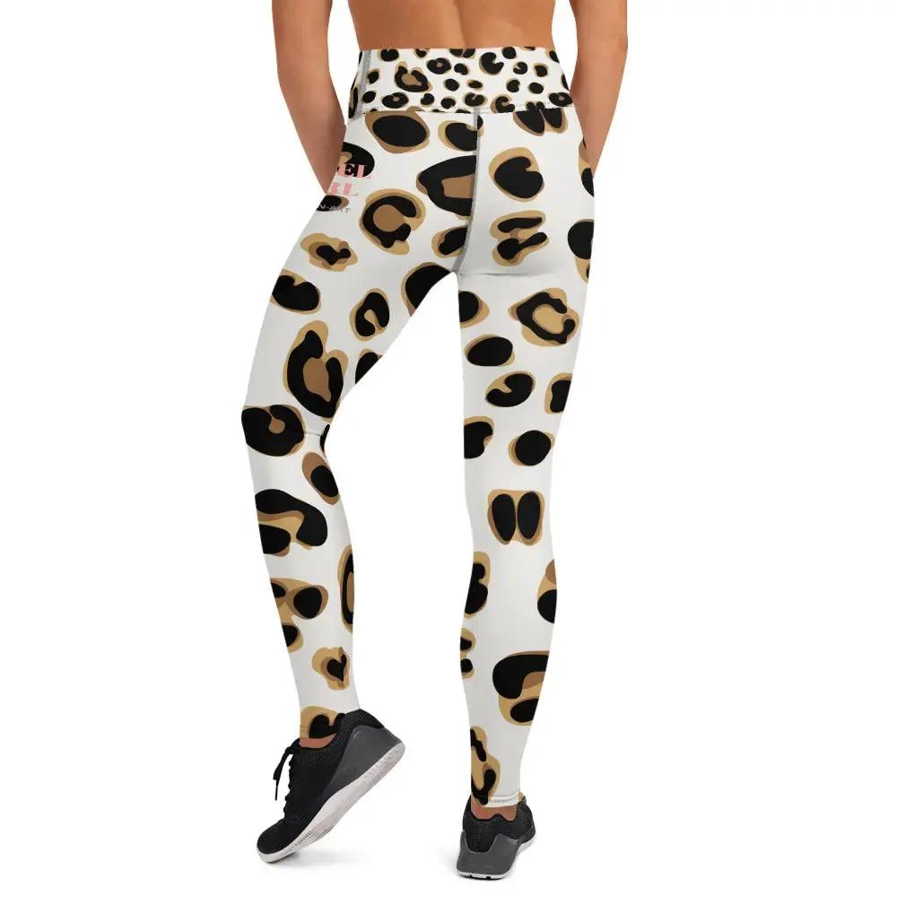 Yoga Leggings by Maiden-Art