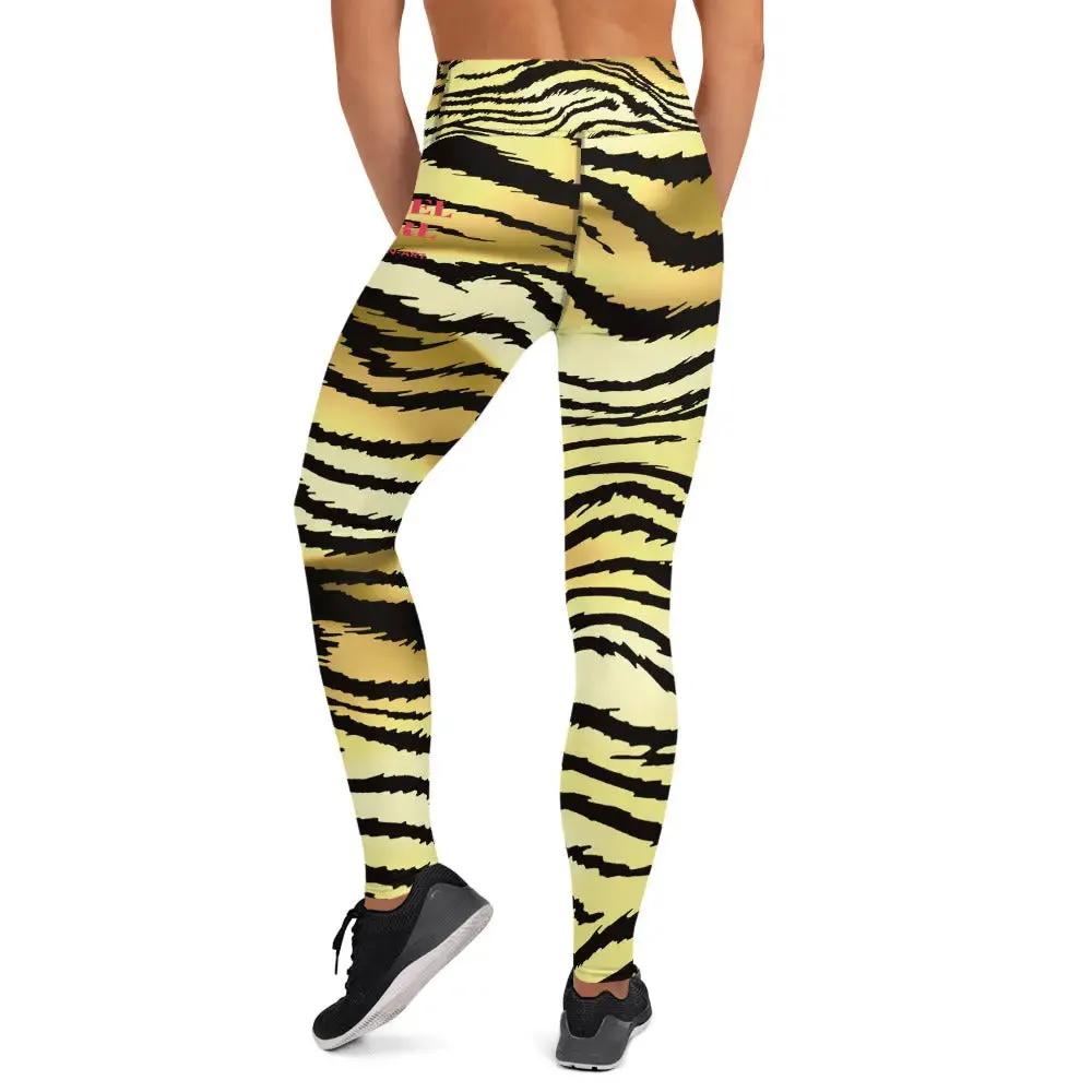 Yoga Leggings by Maiden-Art