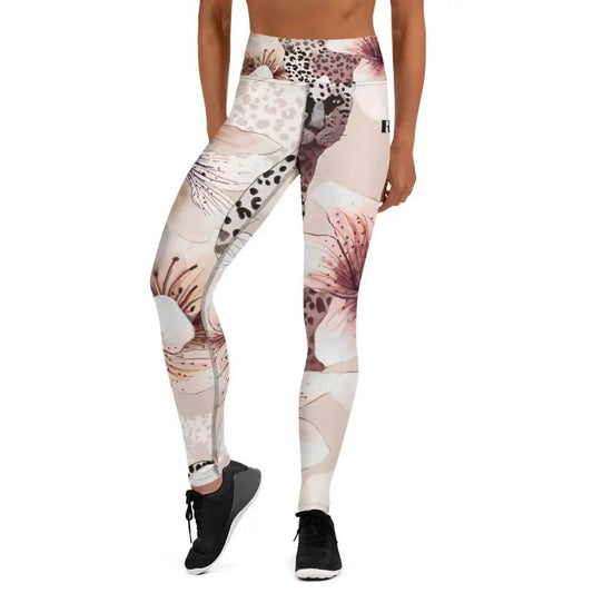 Yoga Leggings by Maiden-Art