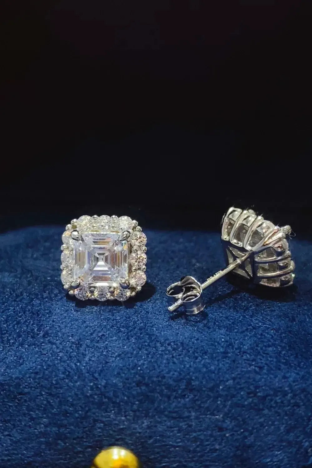 2 Carat Moissanite 925 Sterling Silver Stud Earrings by Partner Label