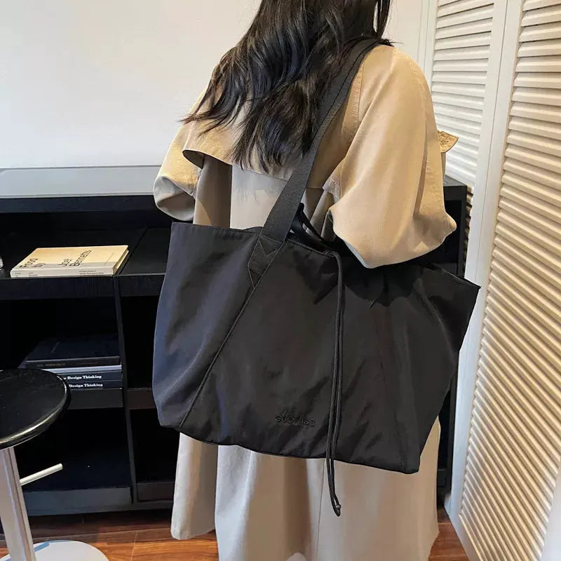 Large Capacity Lightweight Travel Tote Bag by Partner Label