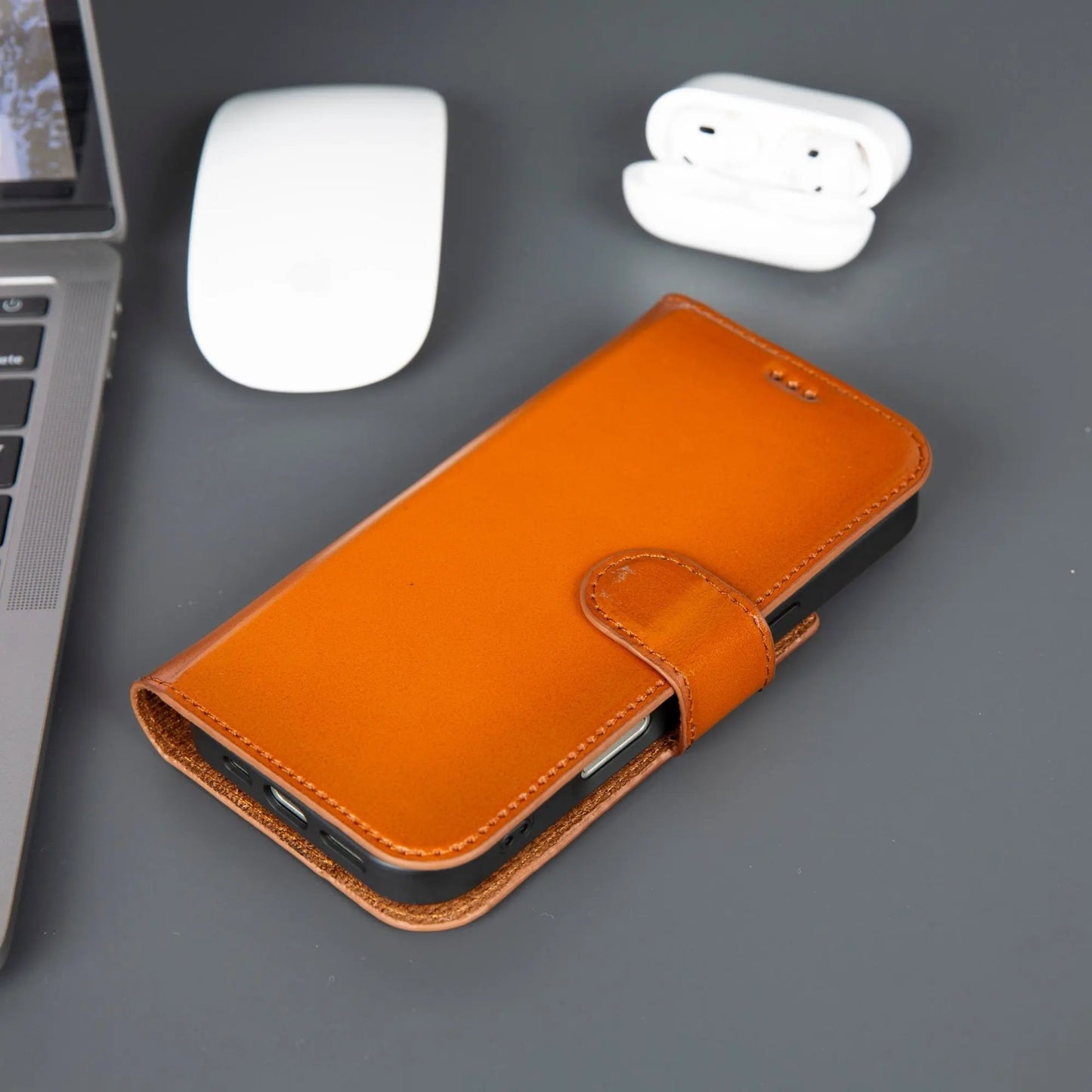 Casper iPhone 17 Pro Leather Wallet Case – MagSafe Compatible by TORONATA