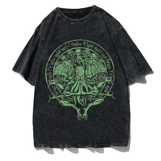 Vintage Green Cthulhu T-Shirt Men Oversized Streetwear Tee by Vimost Shop