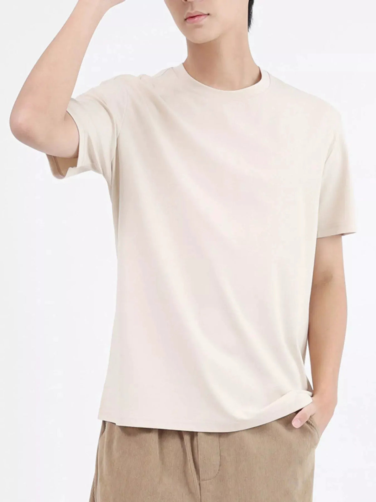 Men's Plus Size Classic Crew Neck T-Shirt by Trendsi