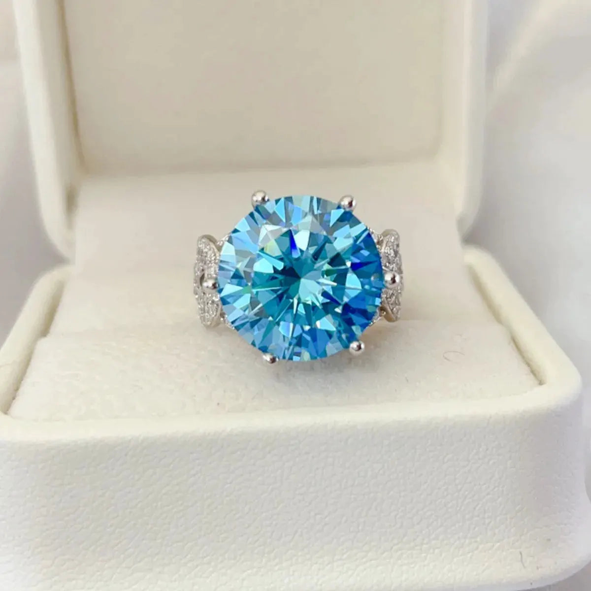 10 Carat Moissanite 925 Sterling Silver Ring by Partner Label