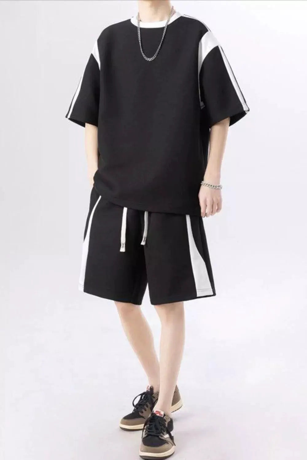 Men's Plus Size Contrast Round Neck Top and Shorts Set by Trendsi