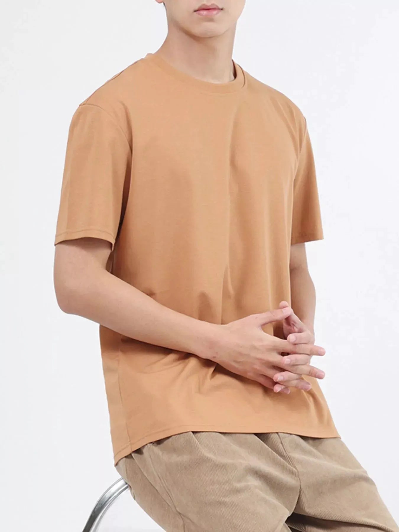 Men's Plus Size Classic Crew Neck T-Shirt by Trendsi