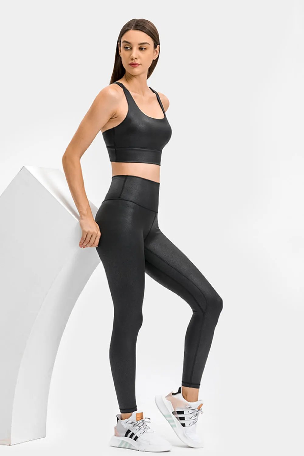 Millennia Invisible Pocket Sports Leggings by Millennia